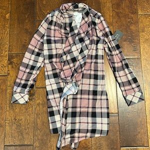 New York Laundry Women’s Shawl/Sweater